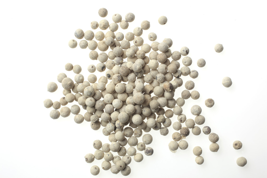 White peper oil